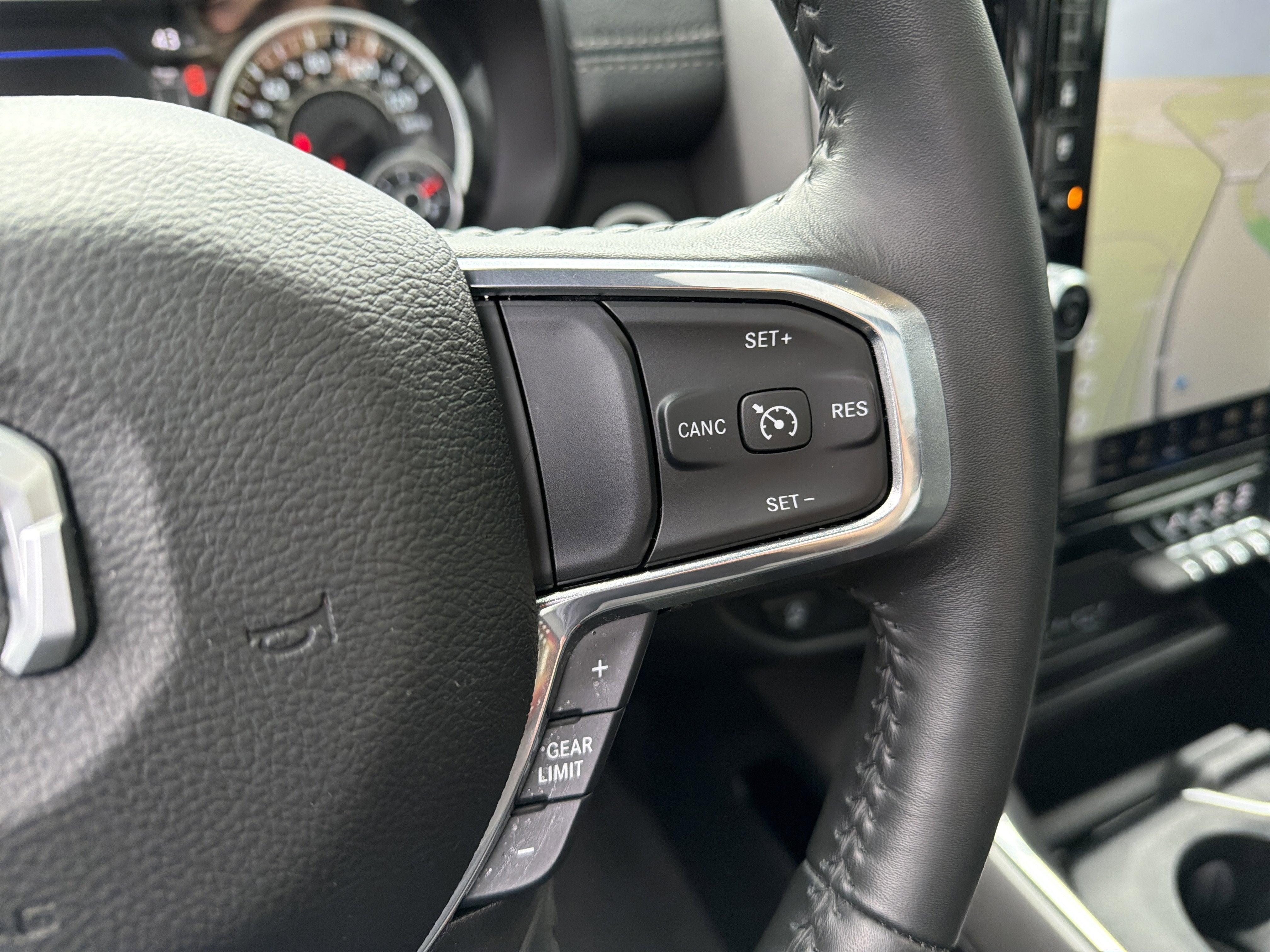 2024 RAM 1500 Laramie