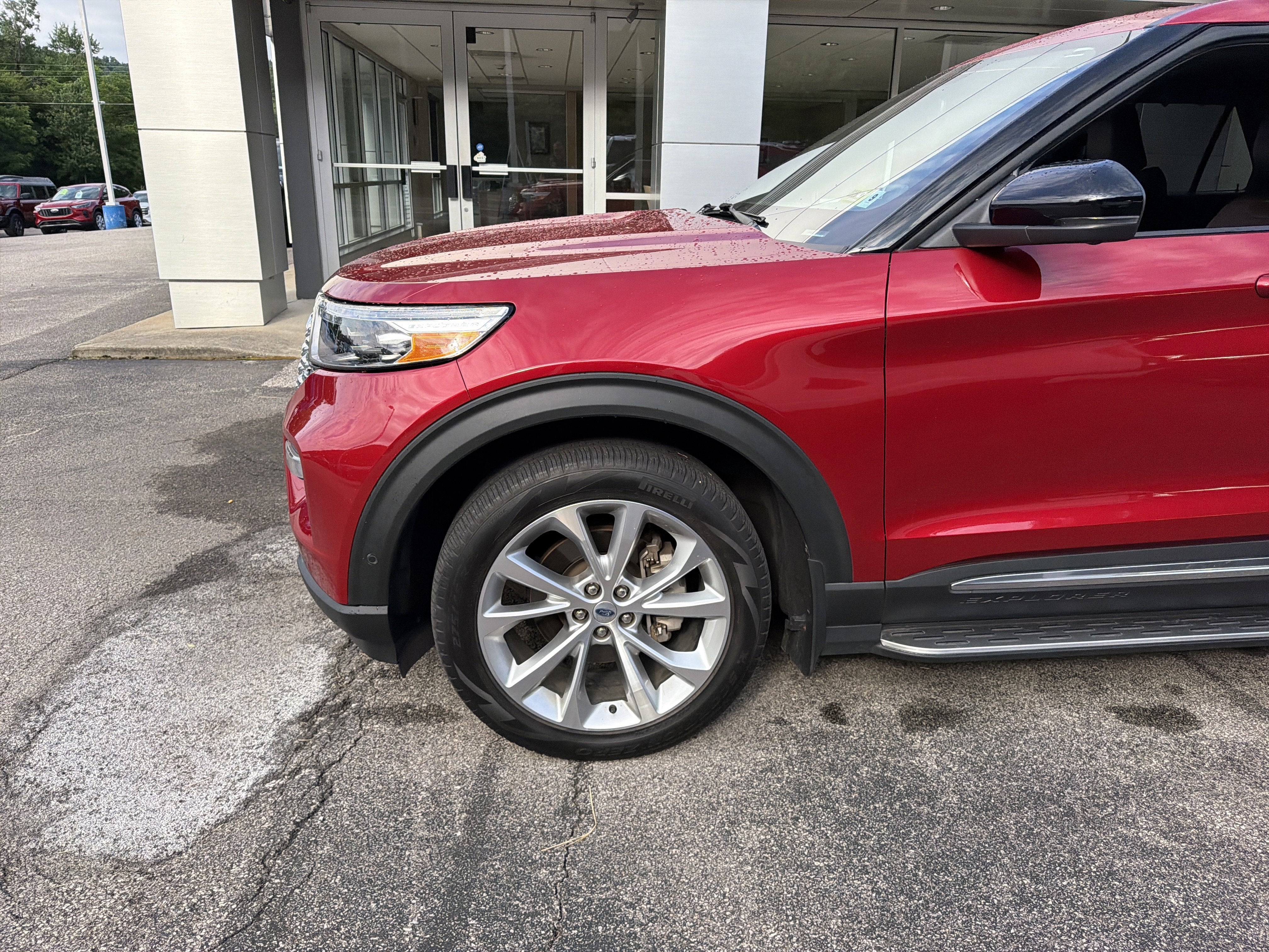 2021 Ford Explorer Platinum