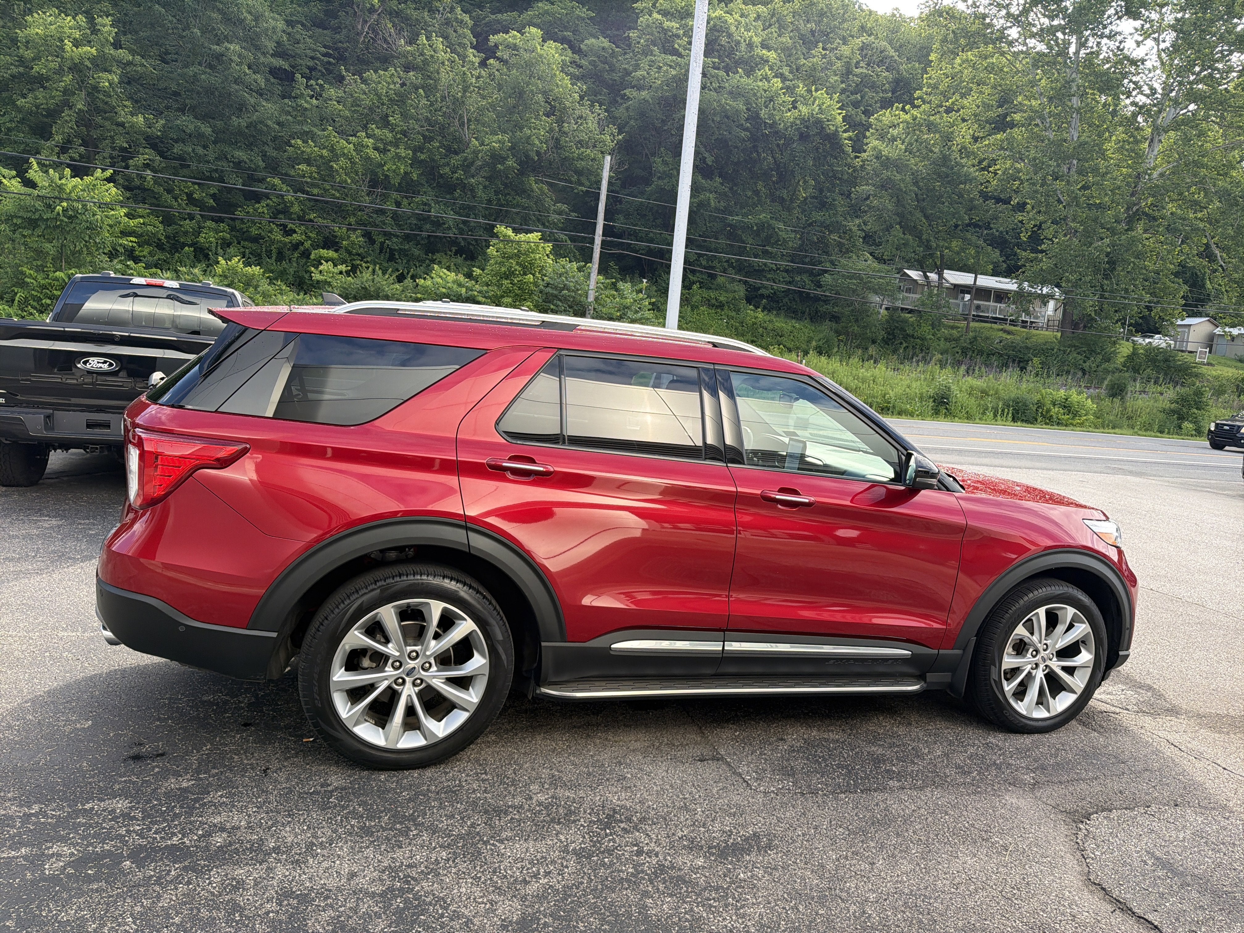 2021 Ford Explorer Platinum