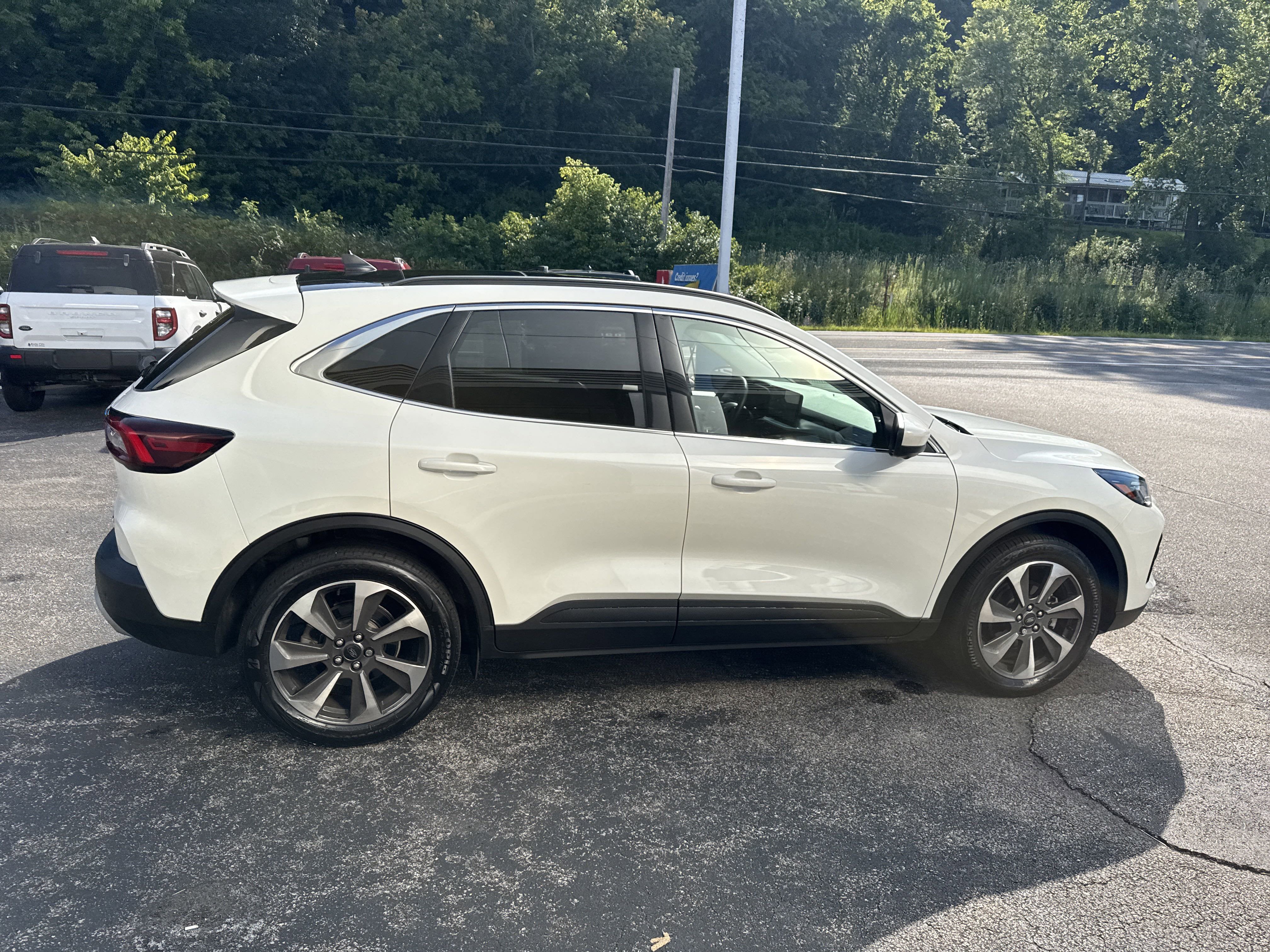 2023 Ford Escape Platinum