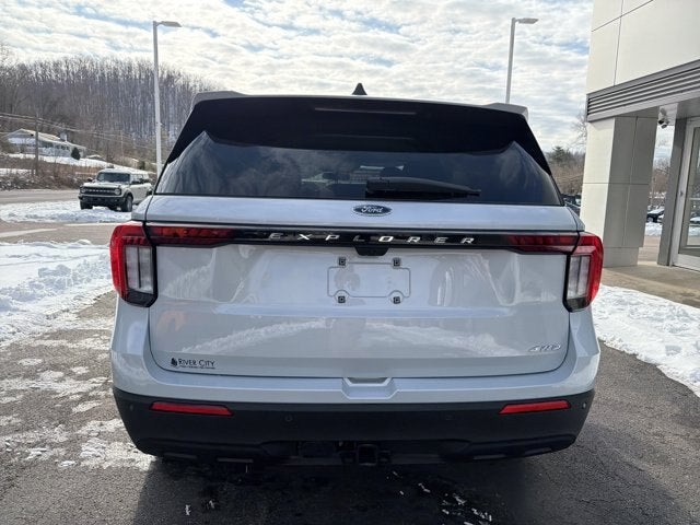 2026 Ford Explorer Active w/100A Pkg