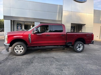 2027 Ford Super Duty F-250 SRW XLT