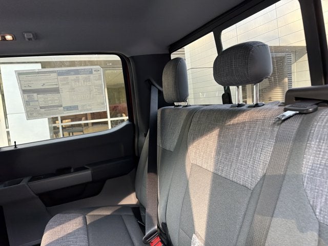2027 Ford Super Duty F-250 SRW XLT