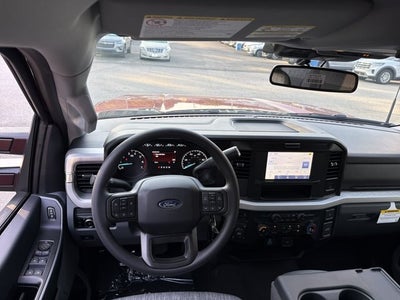 2027 Ford Super Duty F-250 SRW XLT