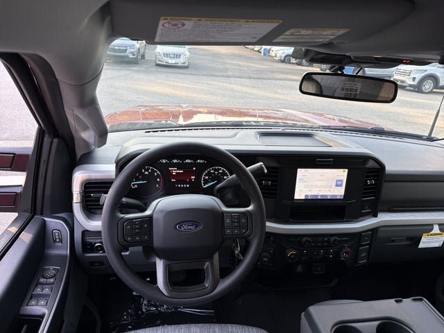 2027 Ford Super Duty F-250 SRW XLT