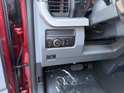 2027 Ford Super Duty F-250 SRW XLT