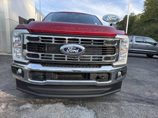 2027 Ford Super Duty F-250 SRW XLT