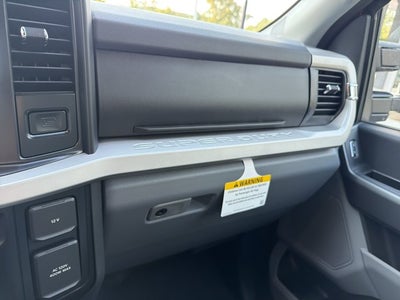 2027 Ford Super Duty F-250 SRW XLT