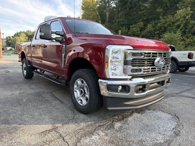 2027 Ford Super Duty F-250 SRW XLT