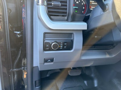 2027 Ford Super Duty F-250 SRW XL