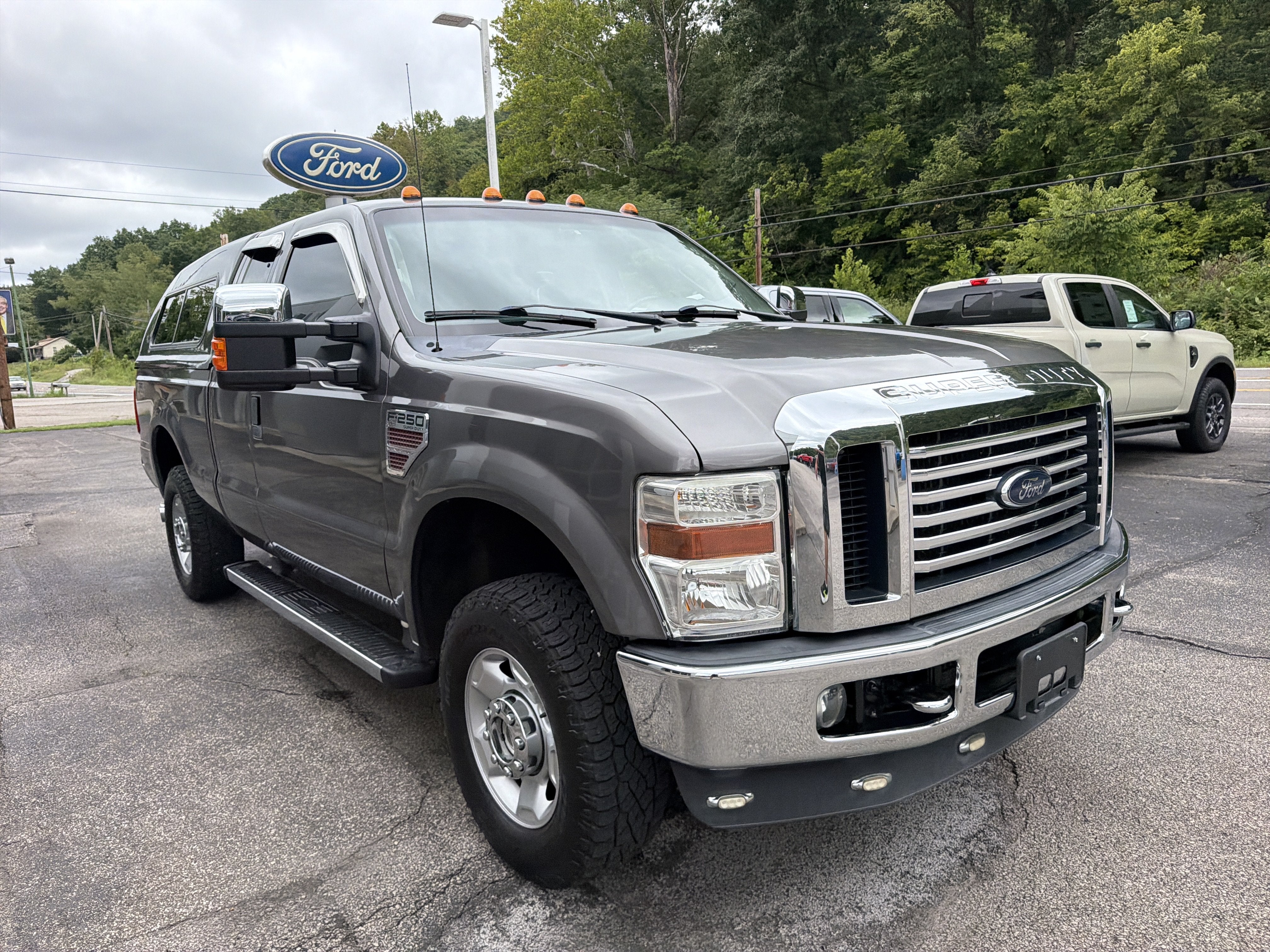 2010 Ford Super Duty F-250 SRW XLT