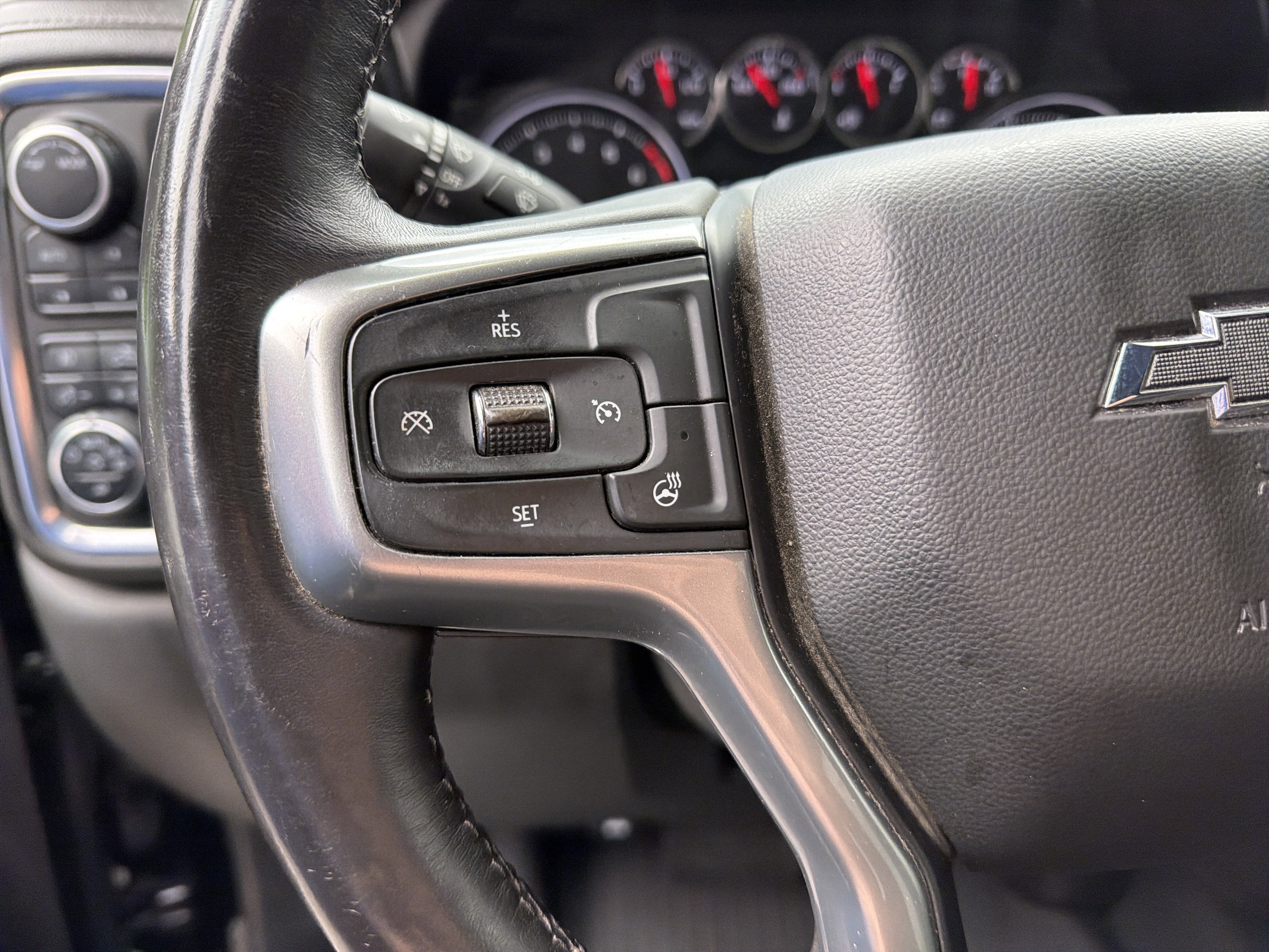2022 Chevrolet Silverado 1500 LTD Z71 RST
