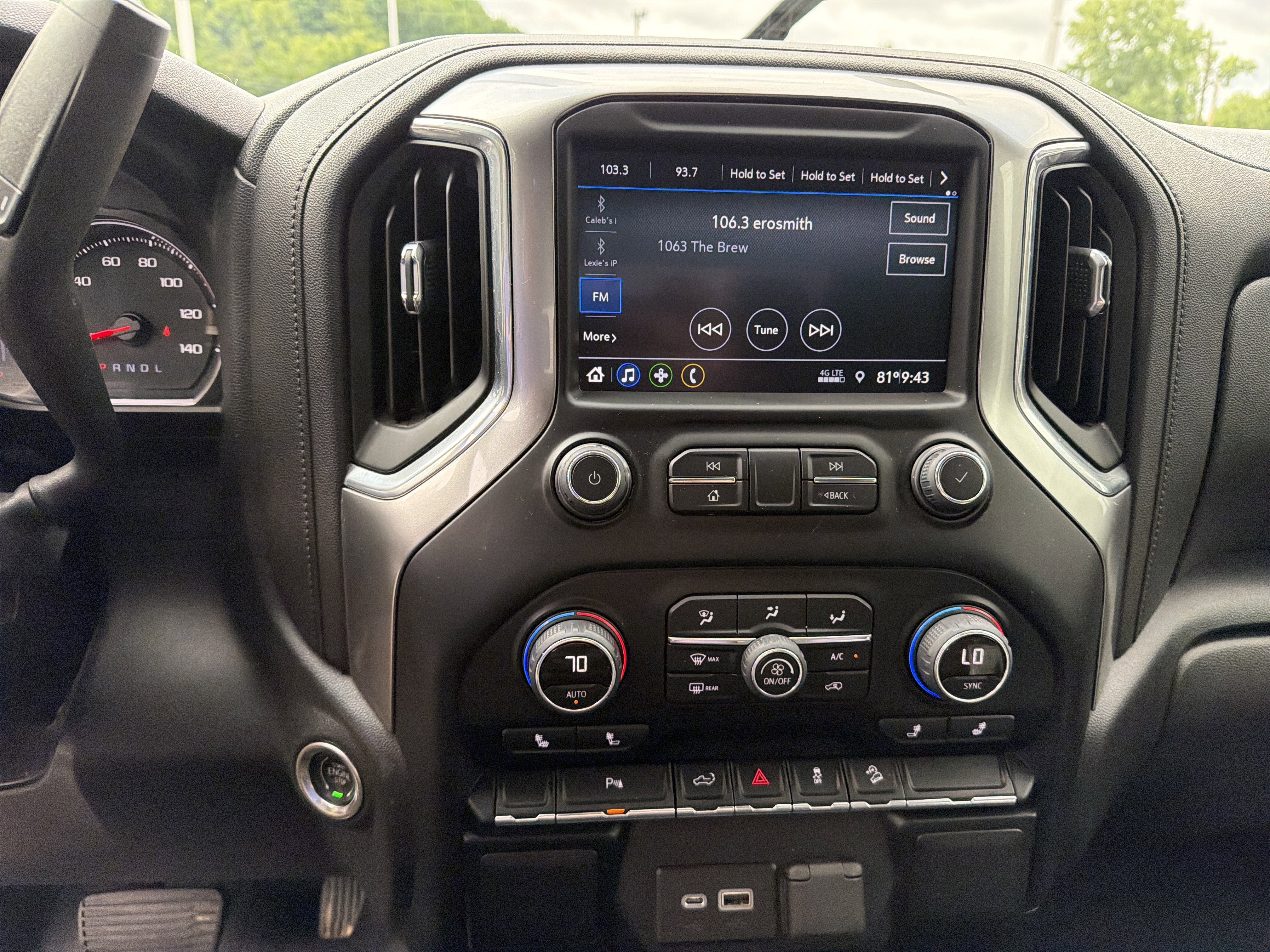 2022 Chevrolet Silverado 1500 LTD Z71 RST