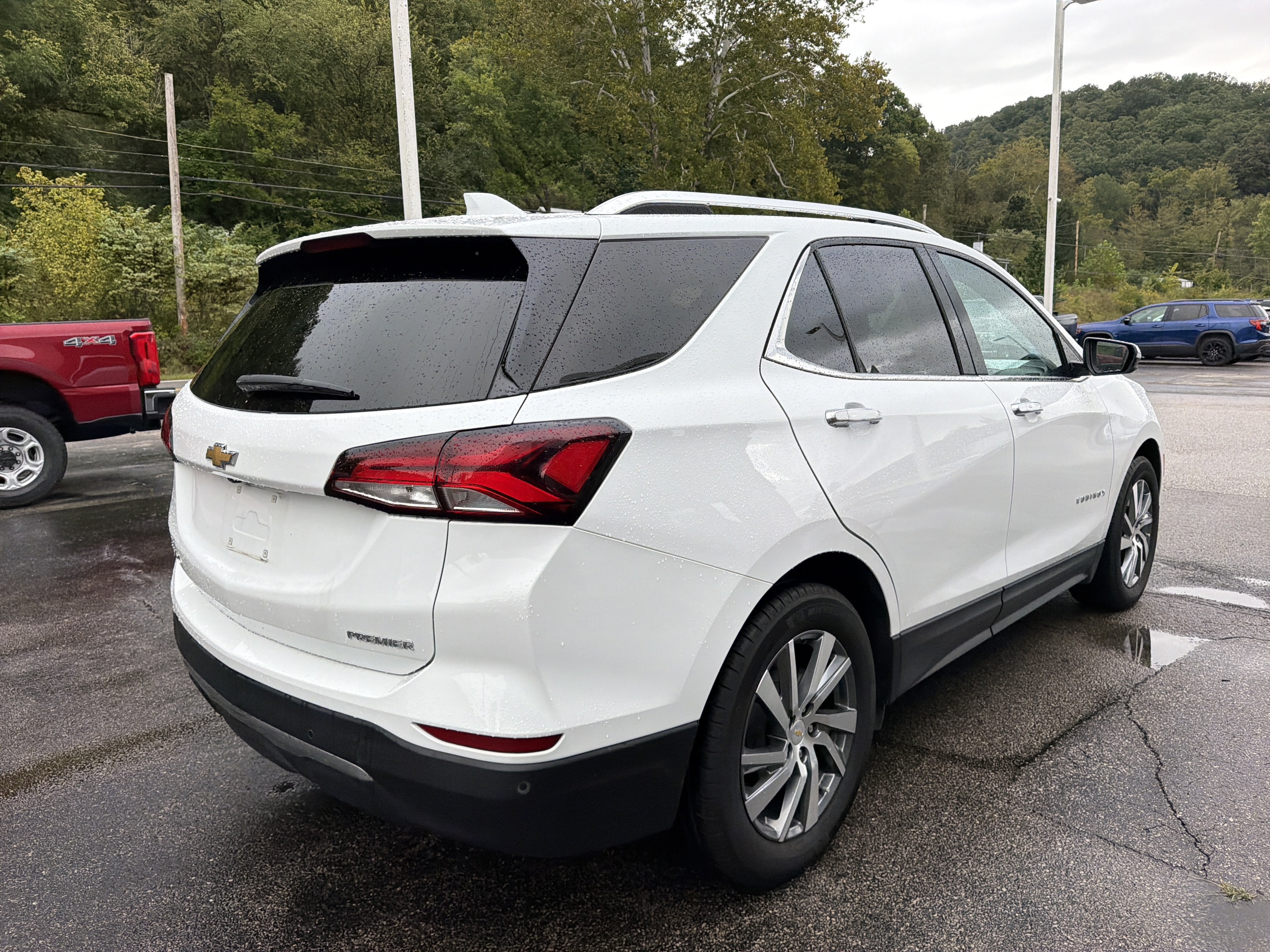2022 Chevrolet Equinox Premier