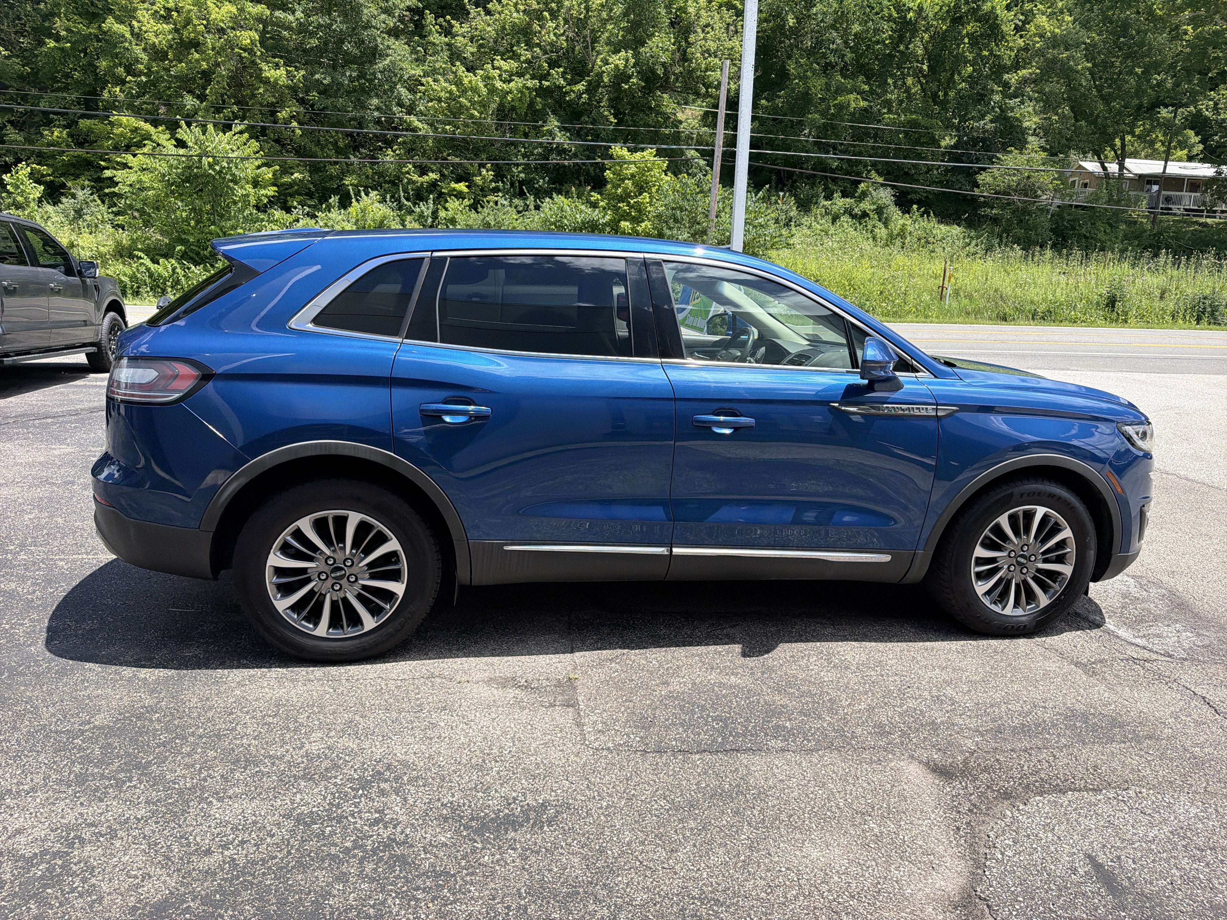 2020 Lincoln Nautilus Standard