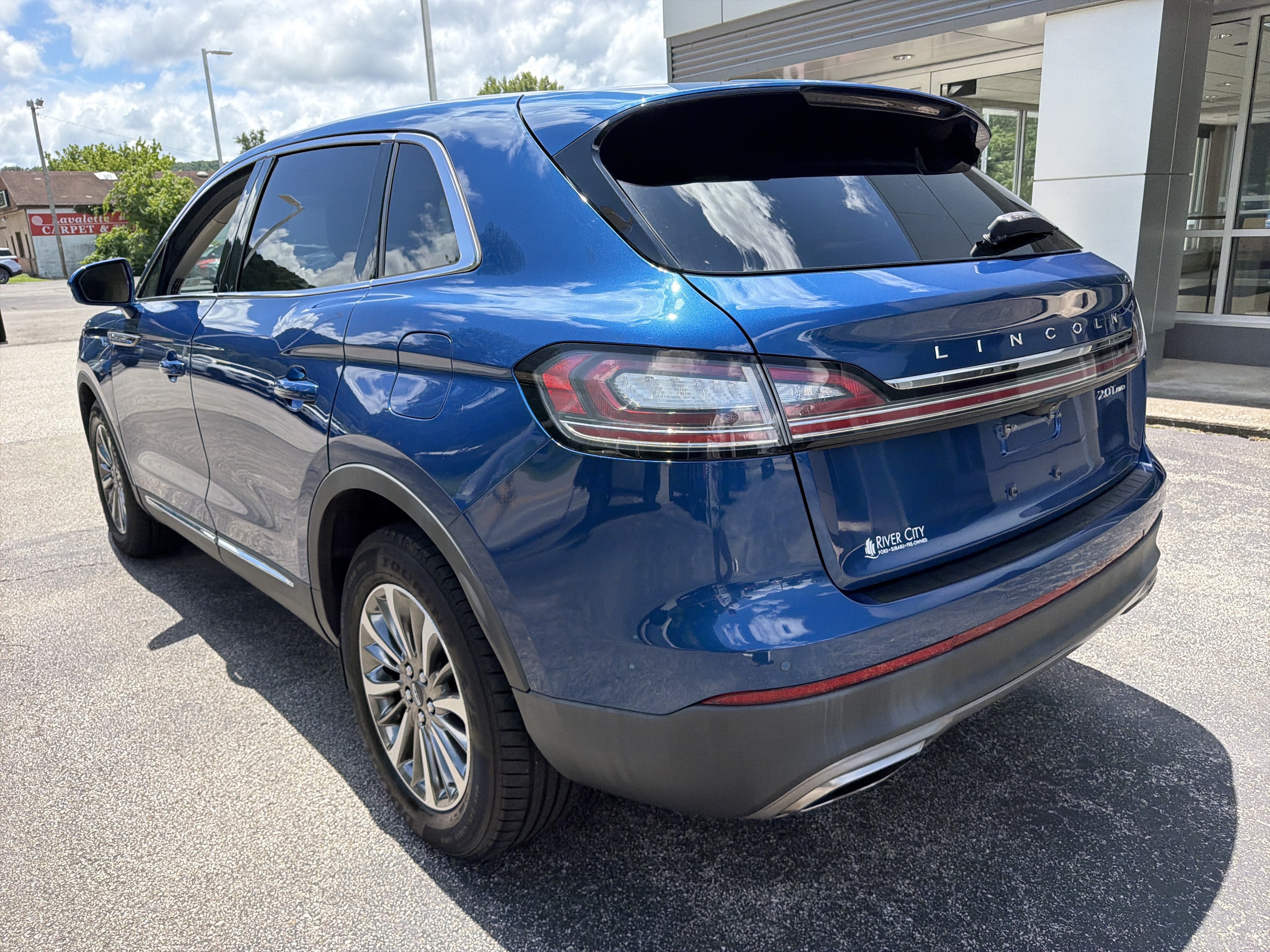 2020 Lincoln Nautilus Standard