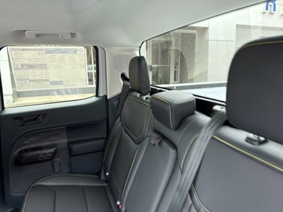 2026 Ford Maverick Lobo Standard