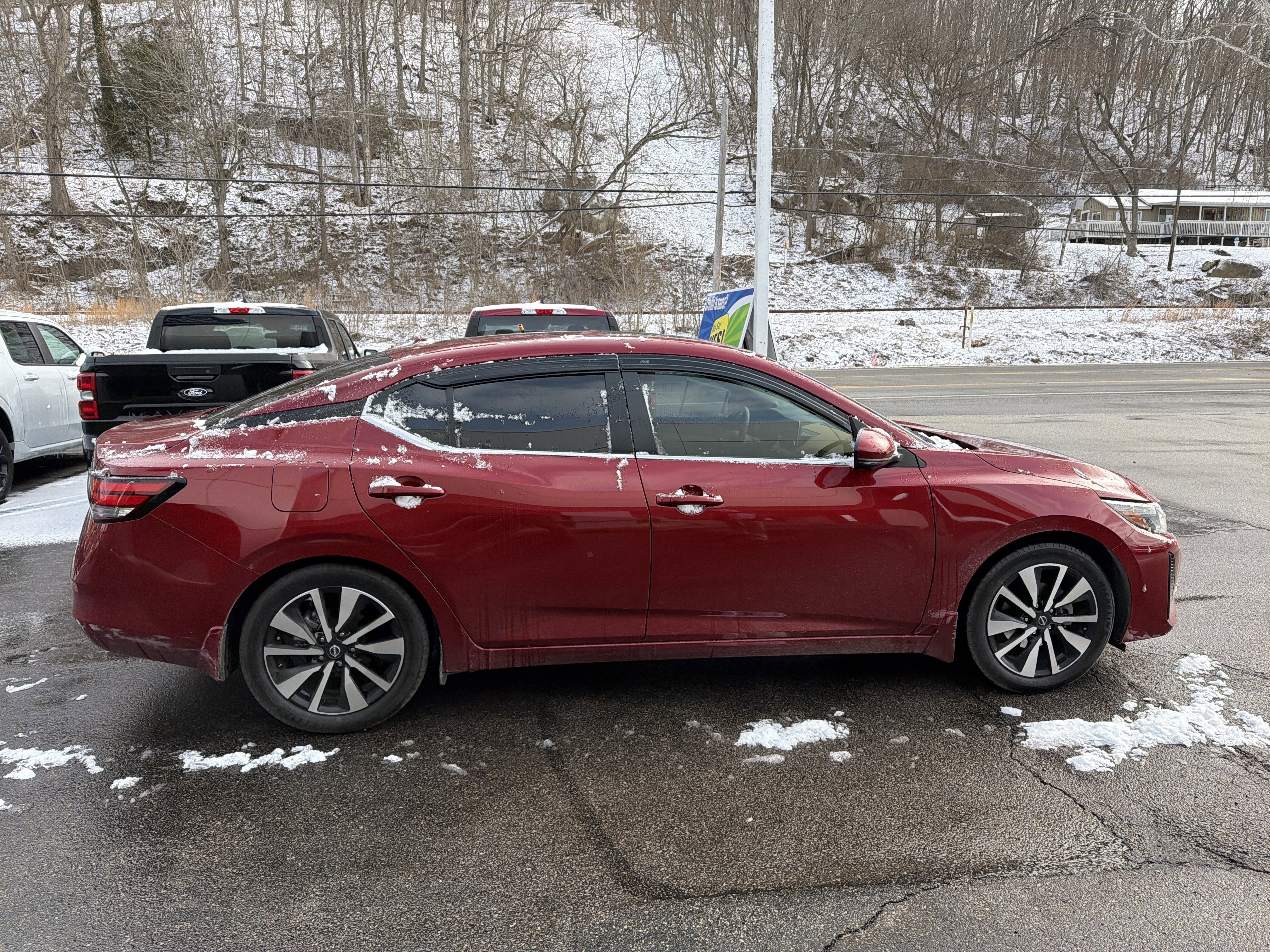 2025 Nissan Sentra SV