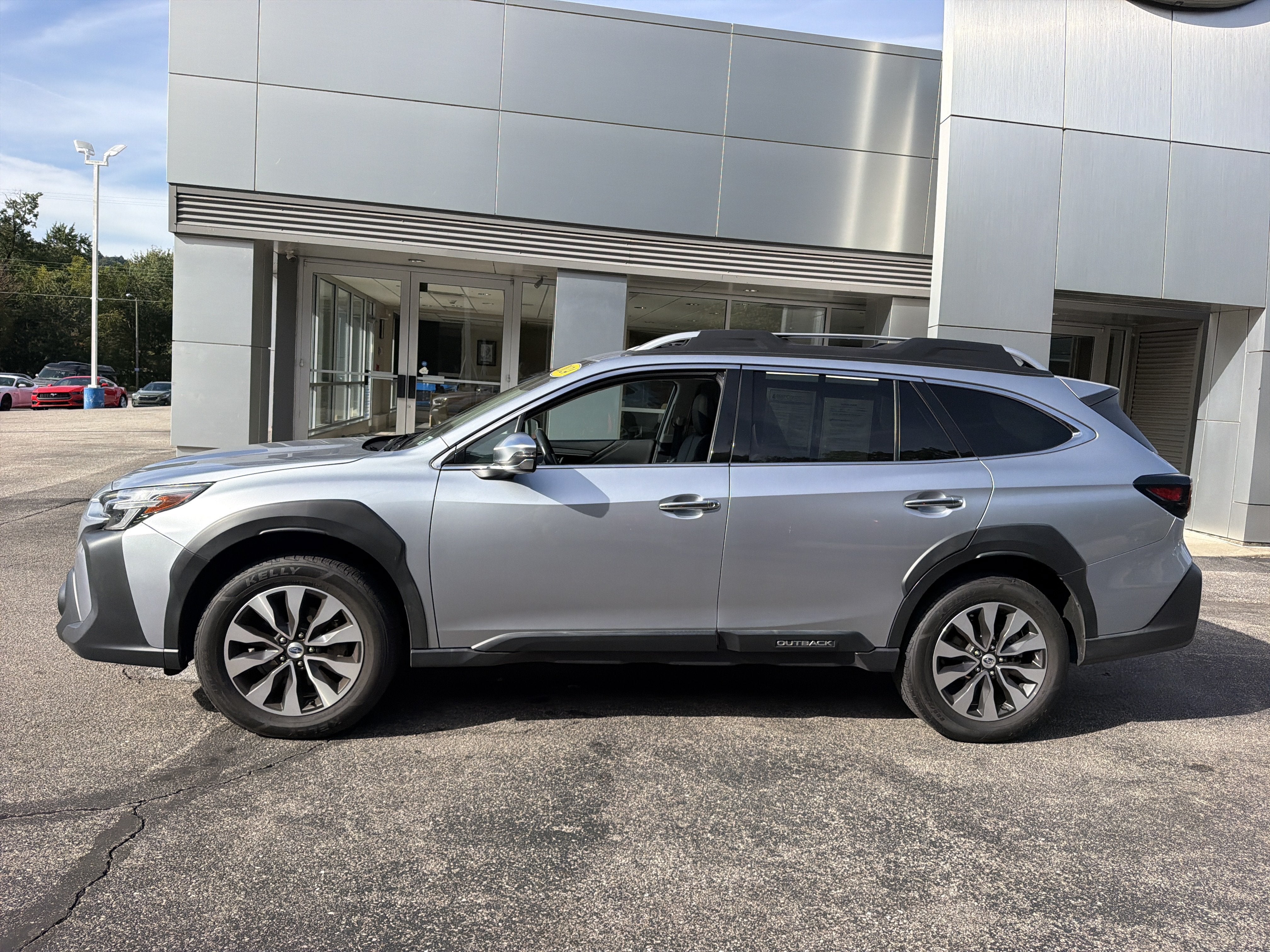 2024 Subaru Outback Touring