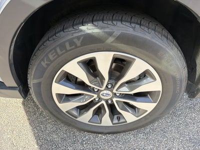 2024 Subaru Outback Touring
