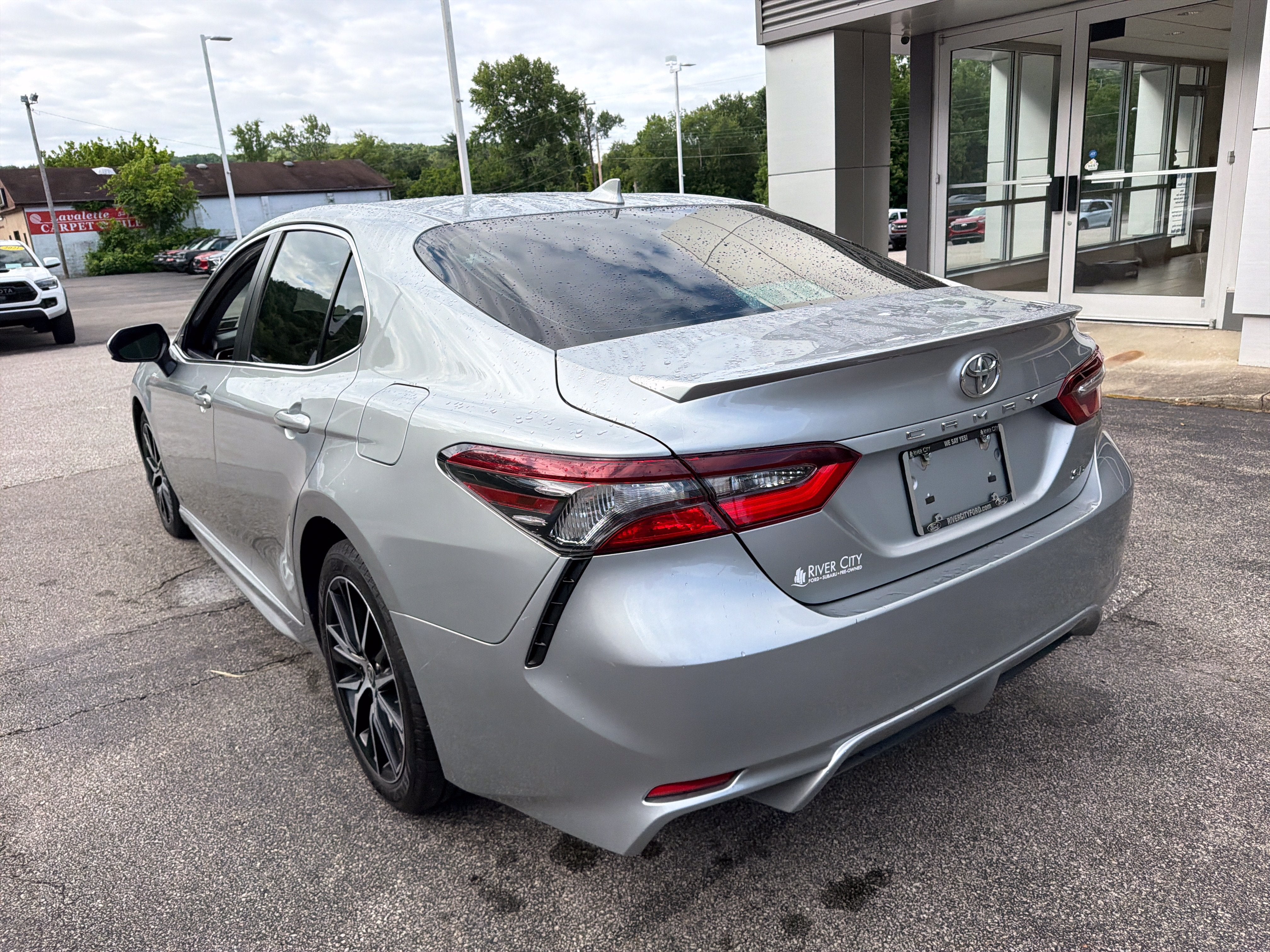 2021 Toyota Camry SE