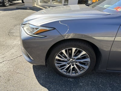 2020 Lexus ES ES 300h