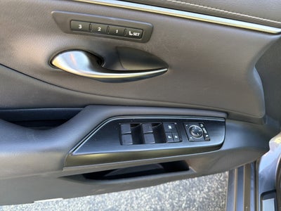 2020 Lexus ES ES 300h