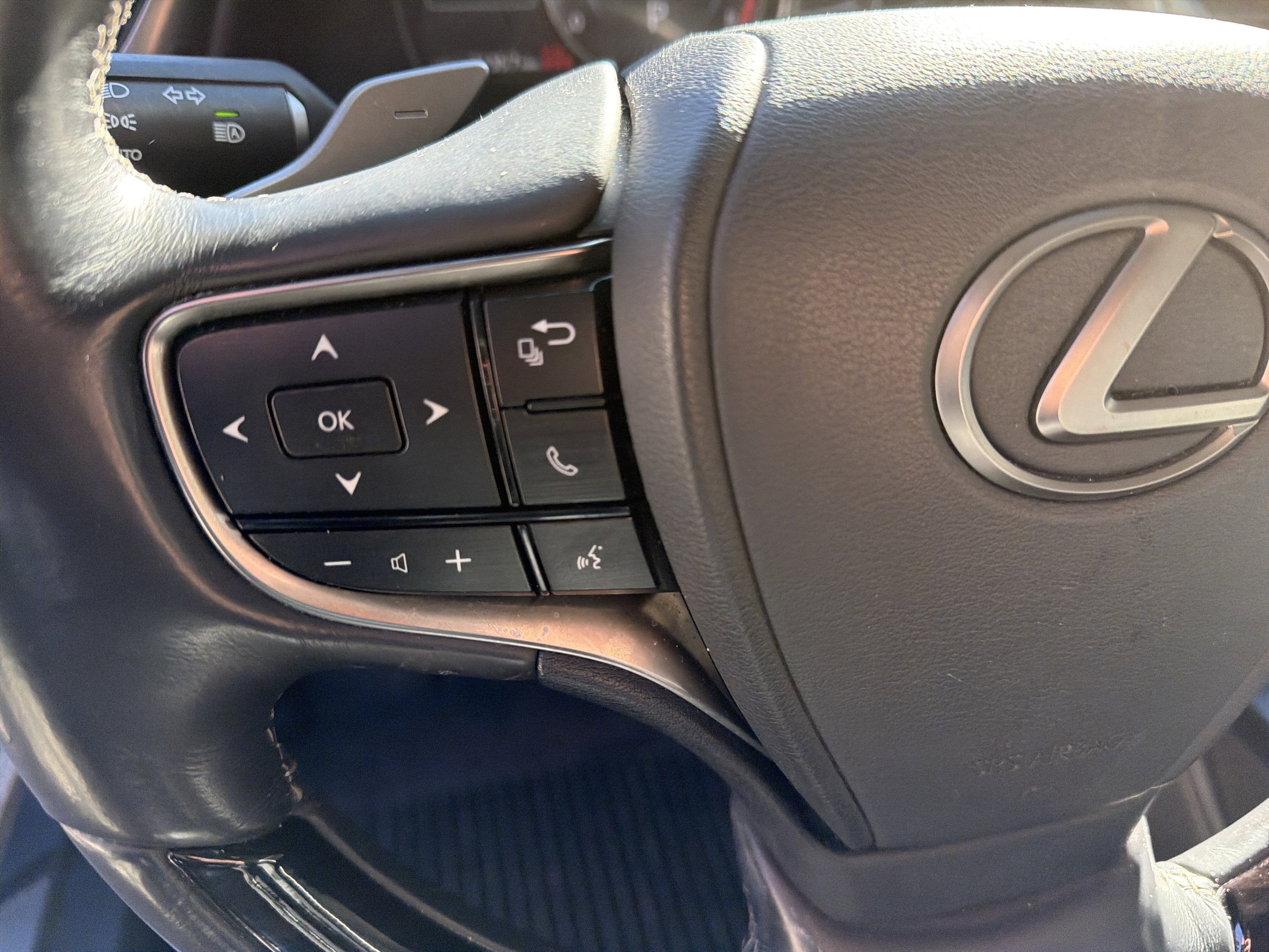 2020 Lexus ES ES 300h