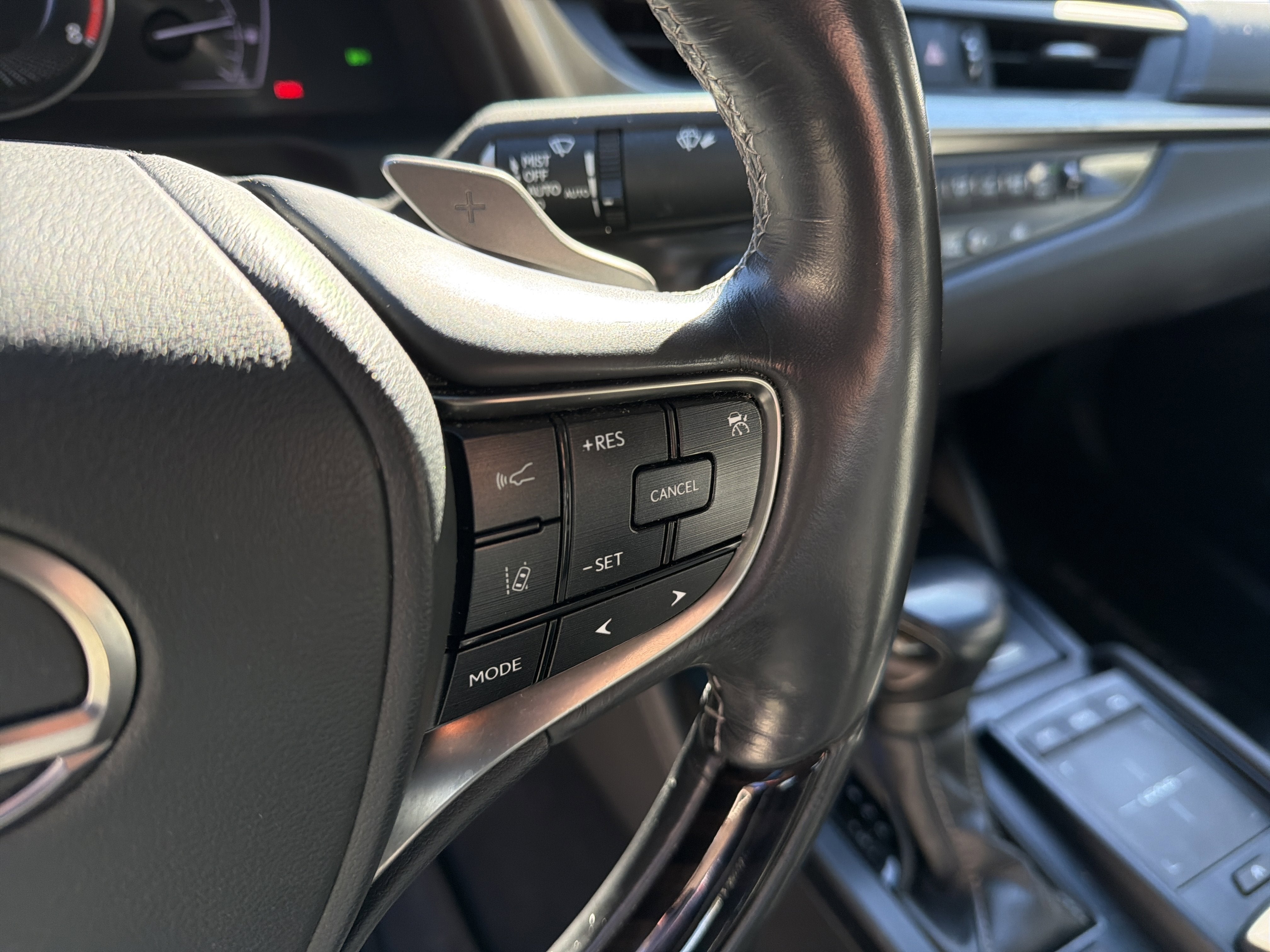 2020 Lexus ES ES 300h