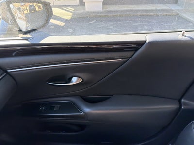 2020 Lexus ES ES 300h