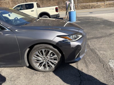 2020 Lexus ES ES 300h