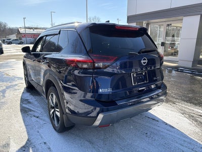 2024 Nissan Rogue SL