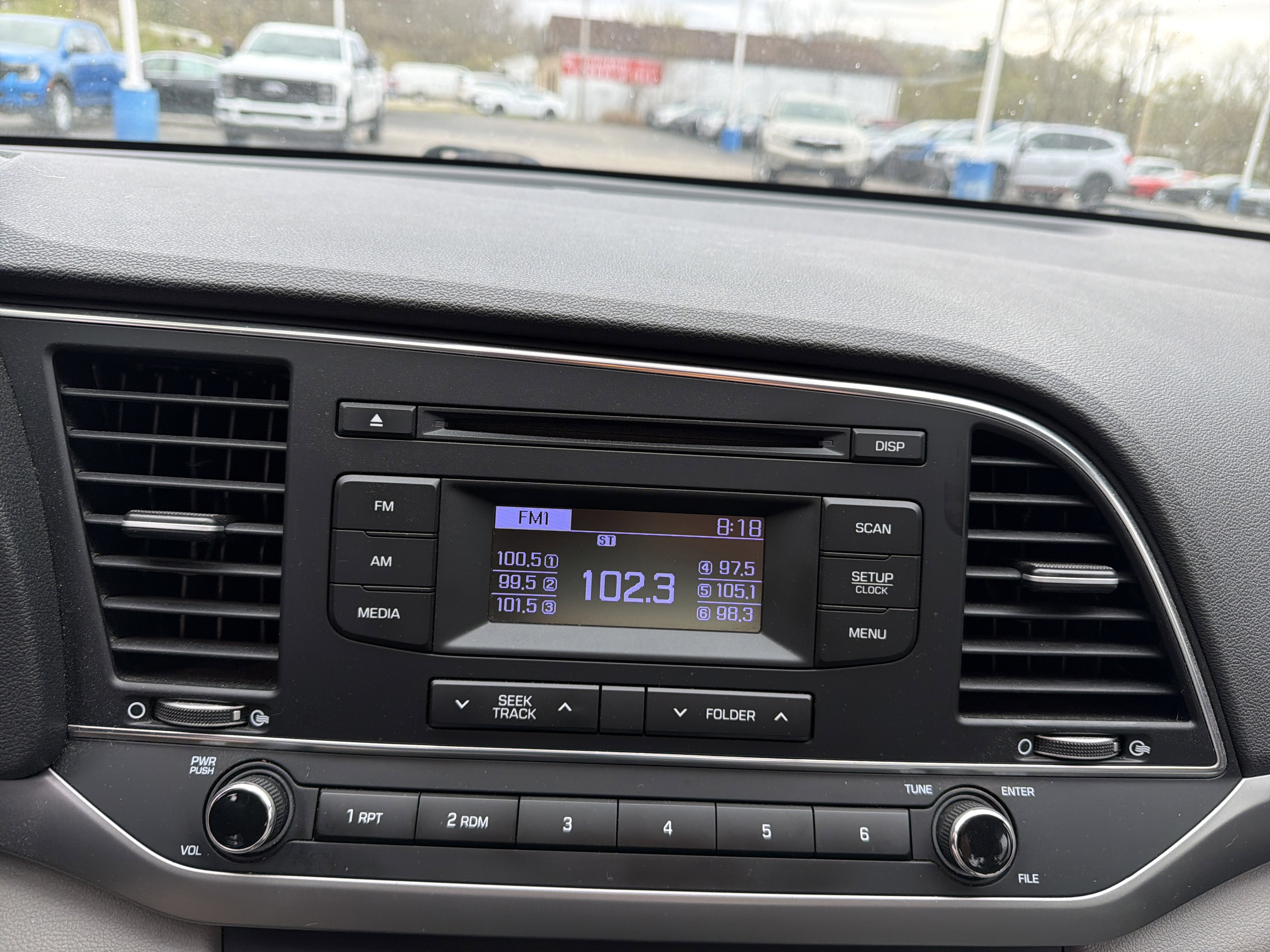 2018 Hyundai Elantra SE