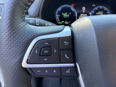 2025 Toyota Sienna Platinum