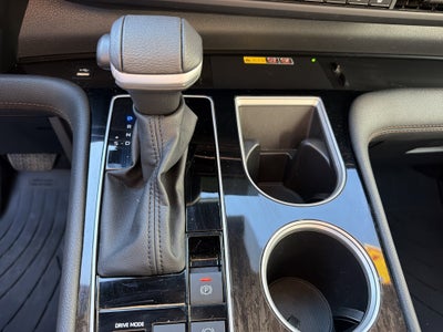 2025 Toyota Sienna Platinum