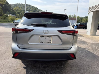 2024 Toyota Highlander XLE