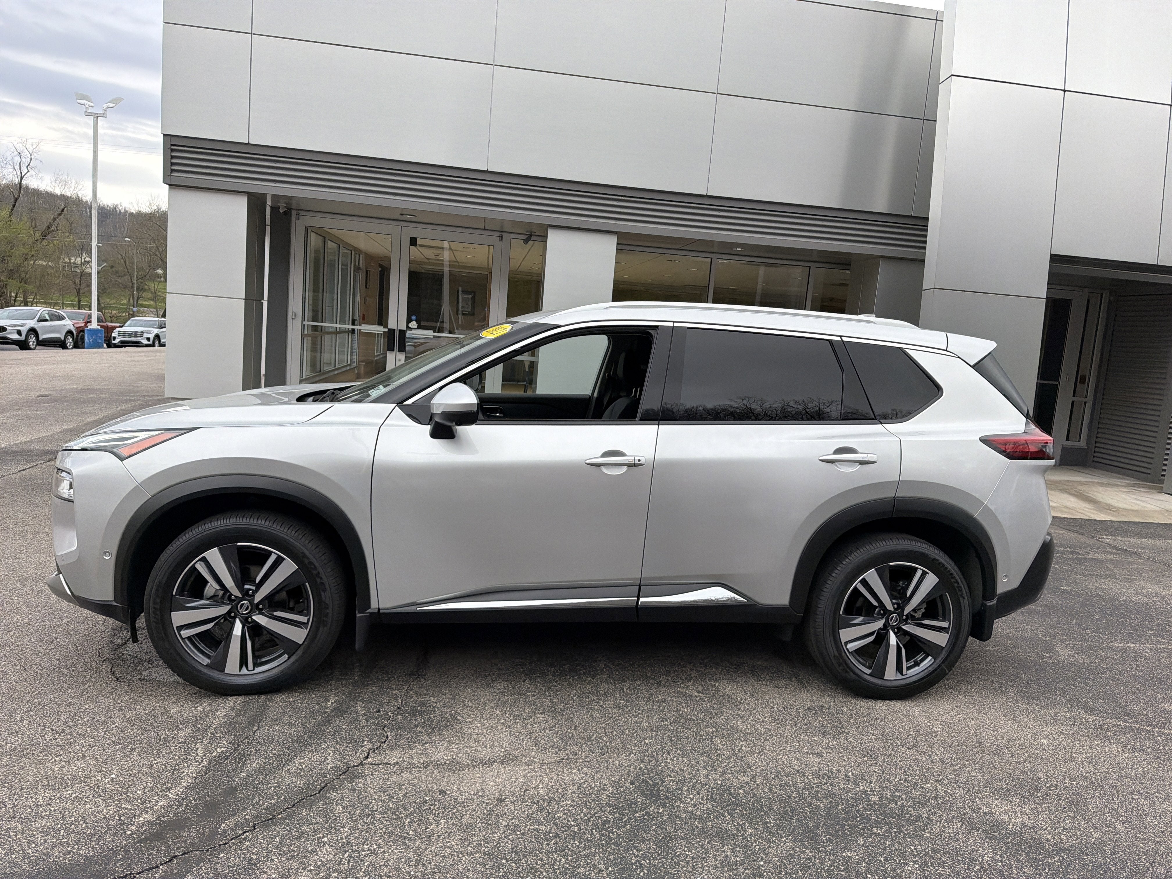 2021 Nissan Rogue Platinum