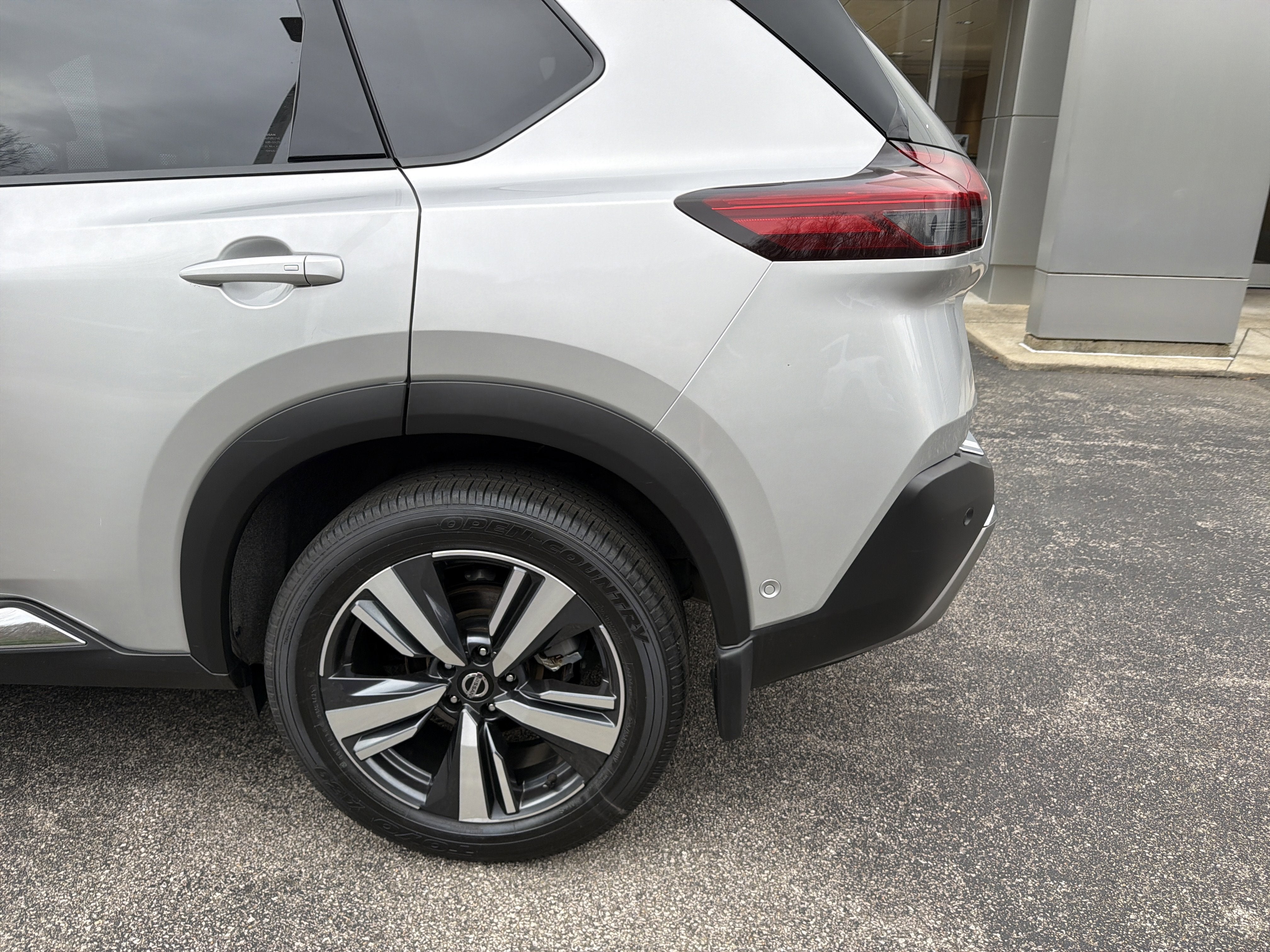 2021 Nissan Rogue Platinum