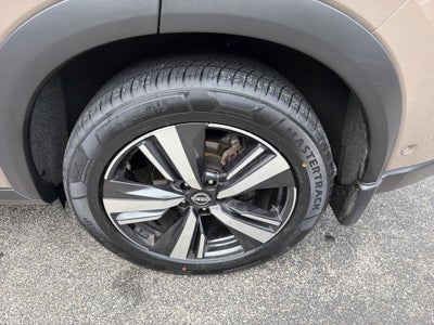 2024 Nissan Rogue SL