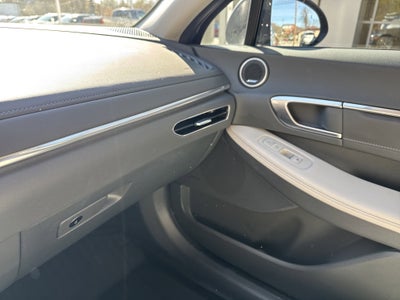 2023 Hyundai Sonata Hybrid Limited