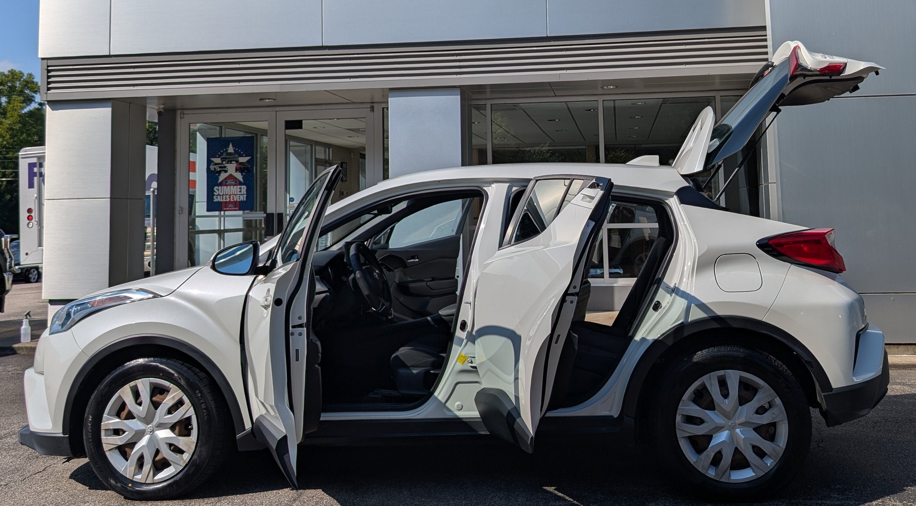 2019 Toyota C-HR LE