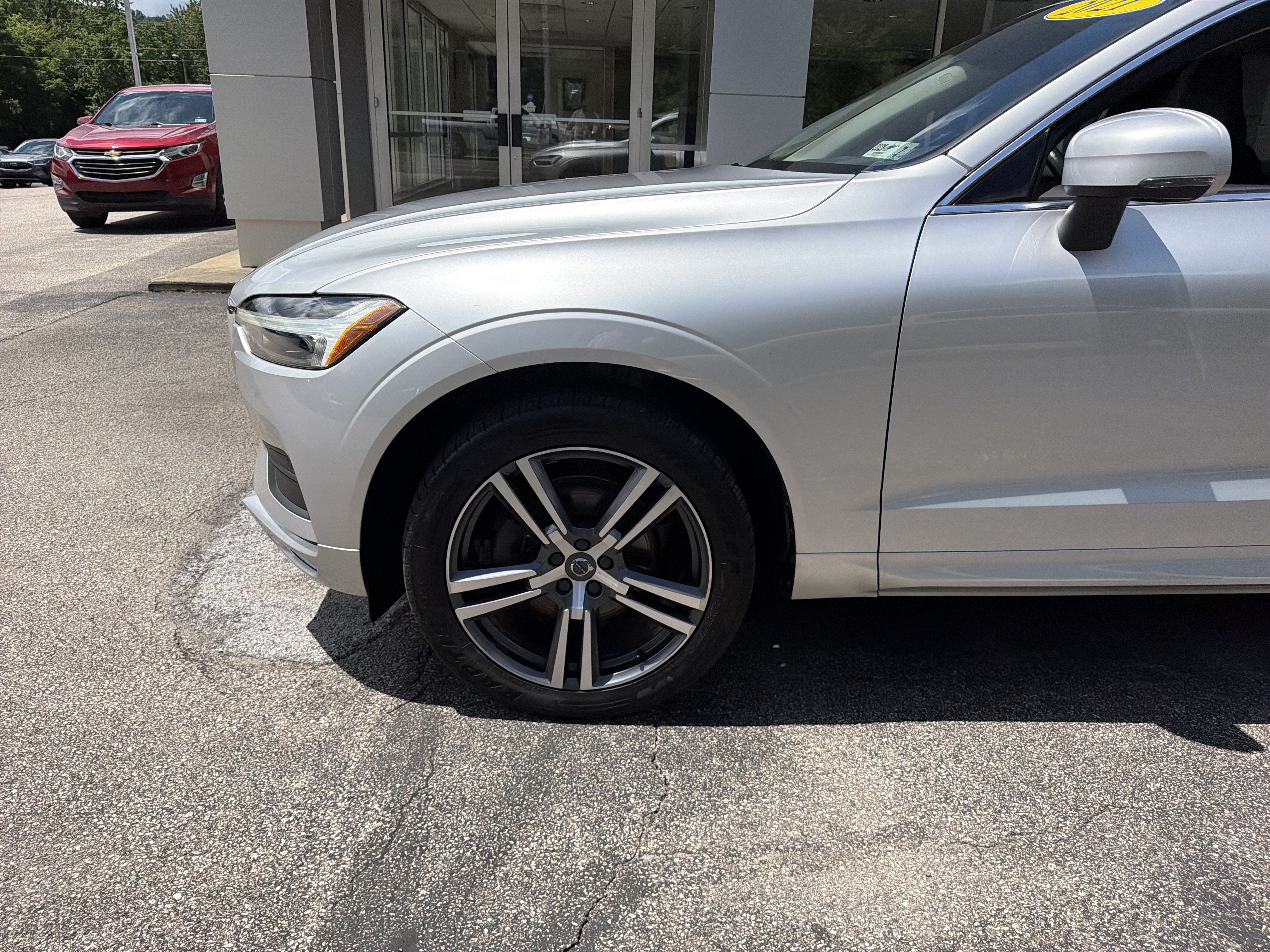 2021 Volvo XC60 Momentum