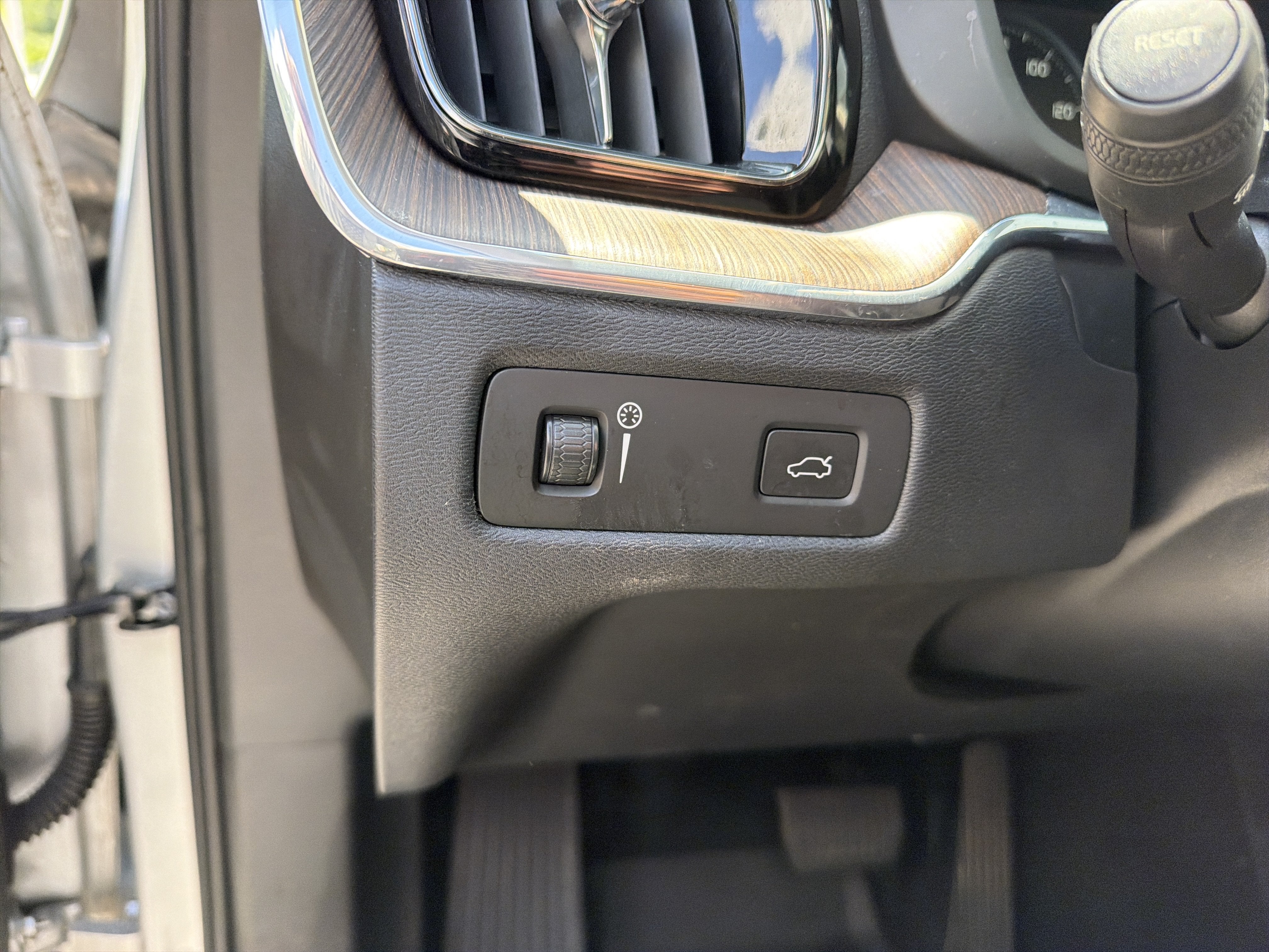 2021 Volvo XC60 Momentum