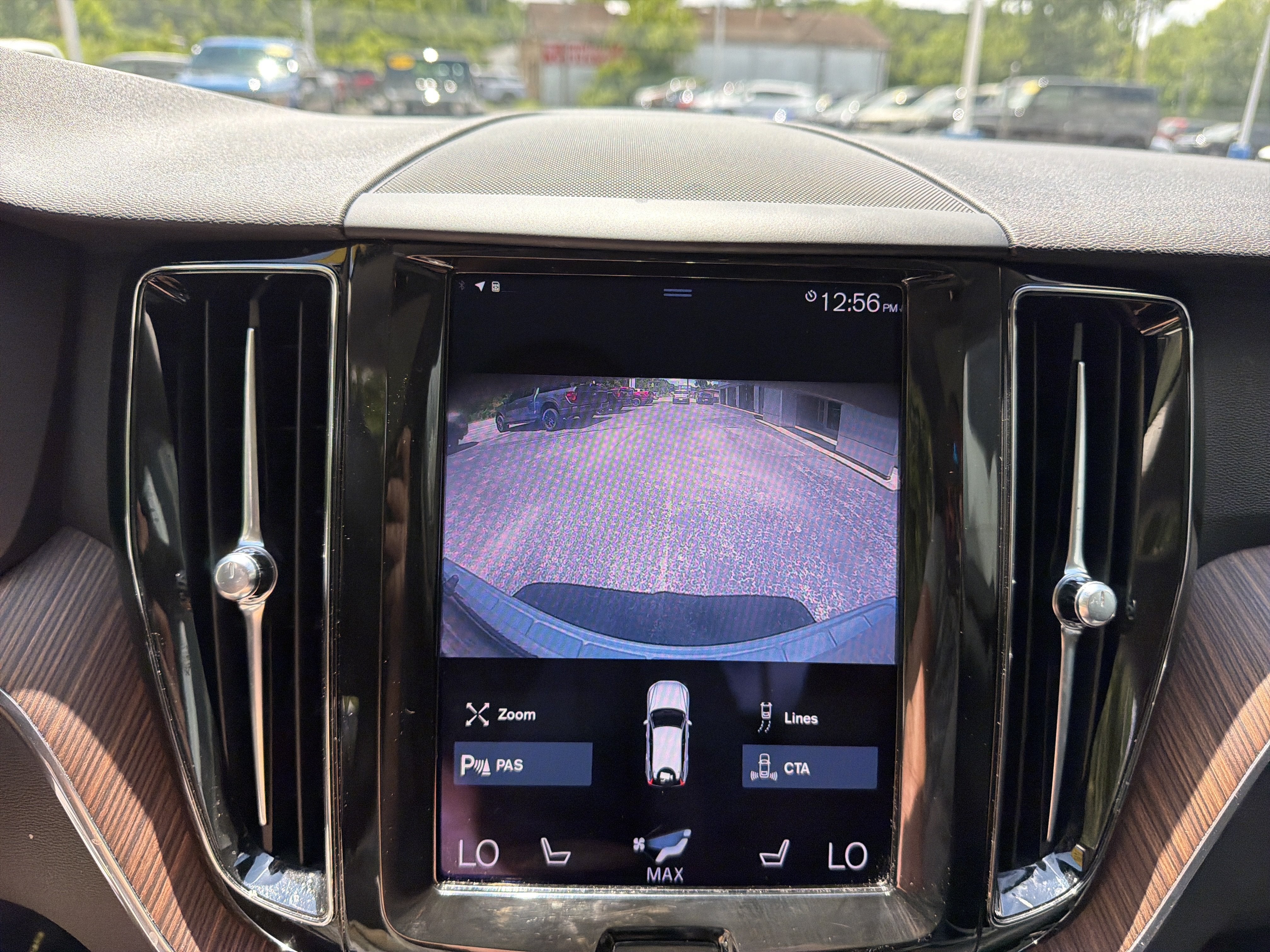 2021 Volvo XC60 Momentum